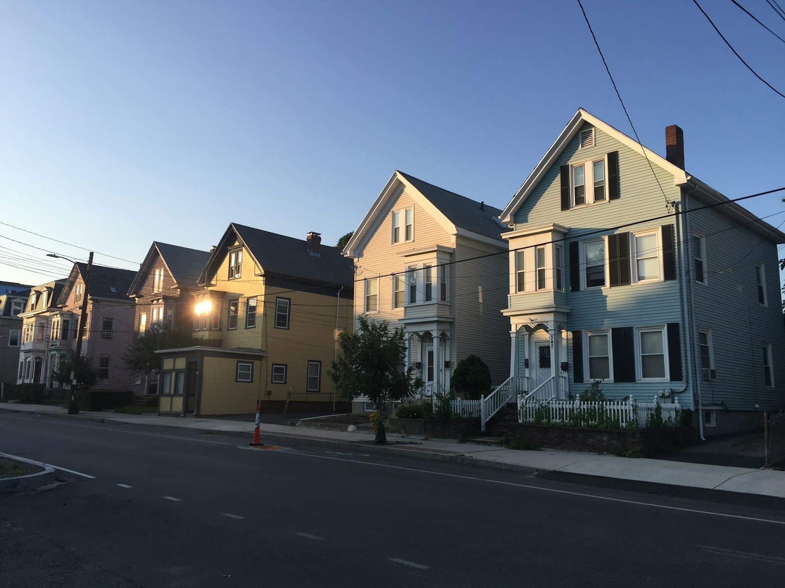 Simultaneous Settlement: Buying and Selling on the Same Day