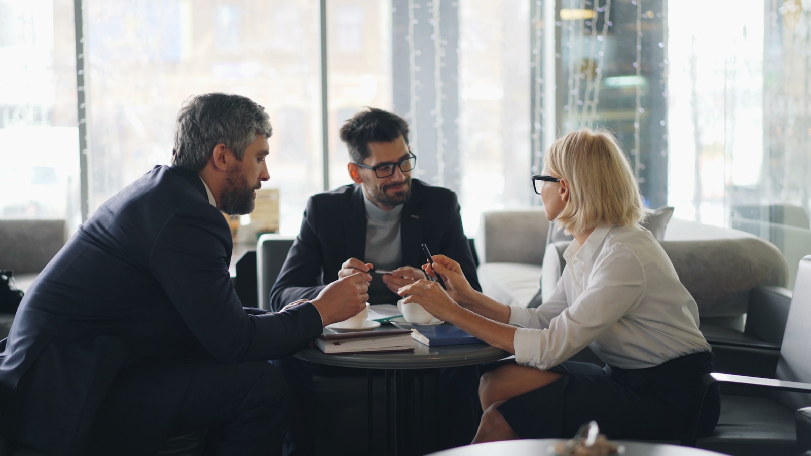 What Does a Mortgage Adviser Do - and Do You Need One in NZ?