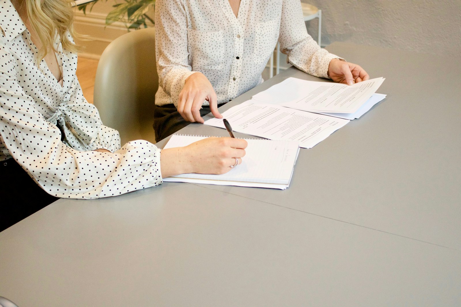 Questions to Ask a Lawyer Before Buying a House